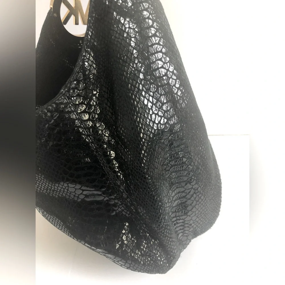 MICHAEL KORS Hobo Bag Black Shiny Snakeskin Design with Gold Hardware